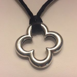 4 leaf clover necklace